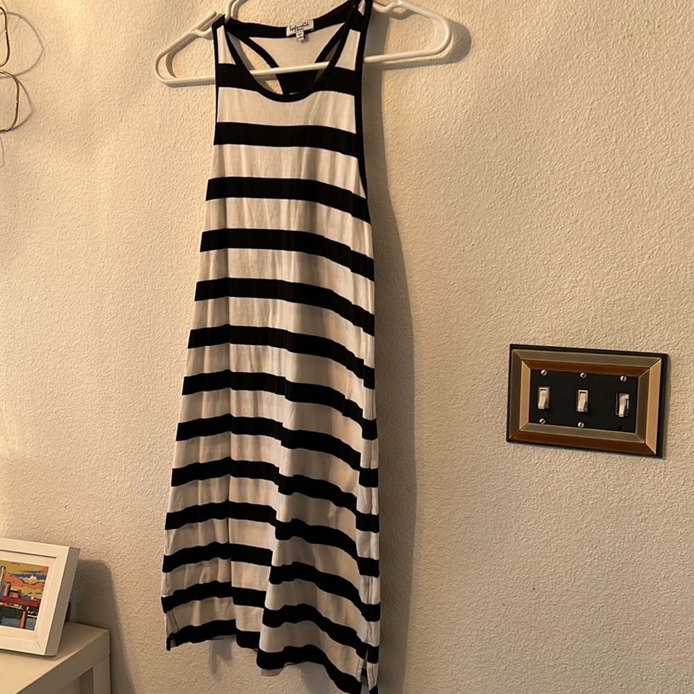 Splendid summer dress.